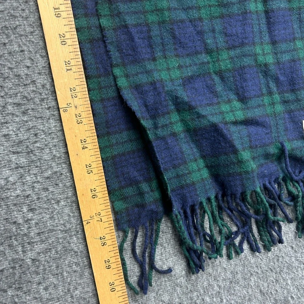 LL‎ Bean Italian Wool Blend Plaid Scarf Fringe Trim Navy Made In Italy Tartan